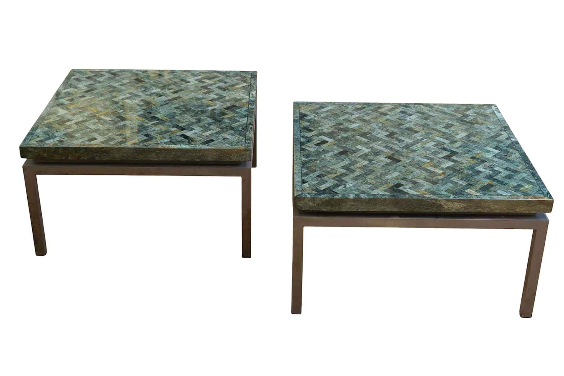 Paire de tables basses en marqueterie de marbre vert, années 1970